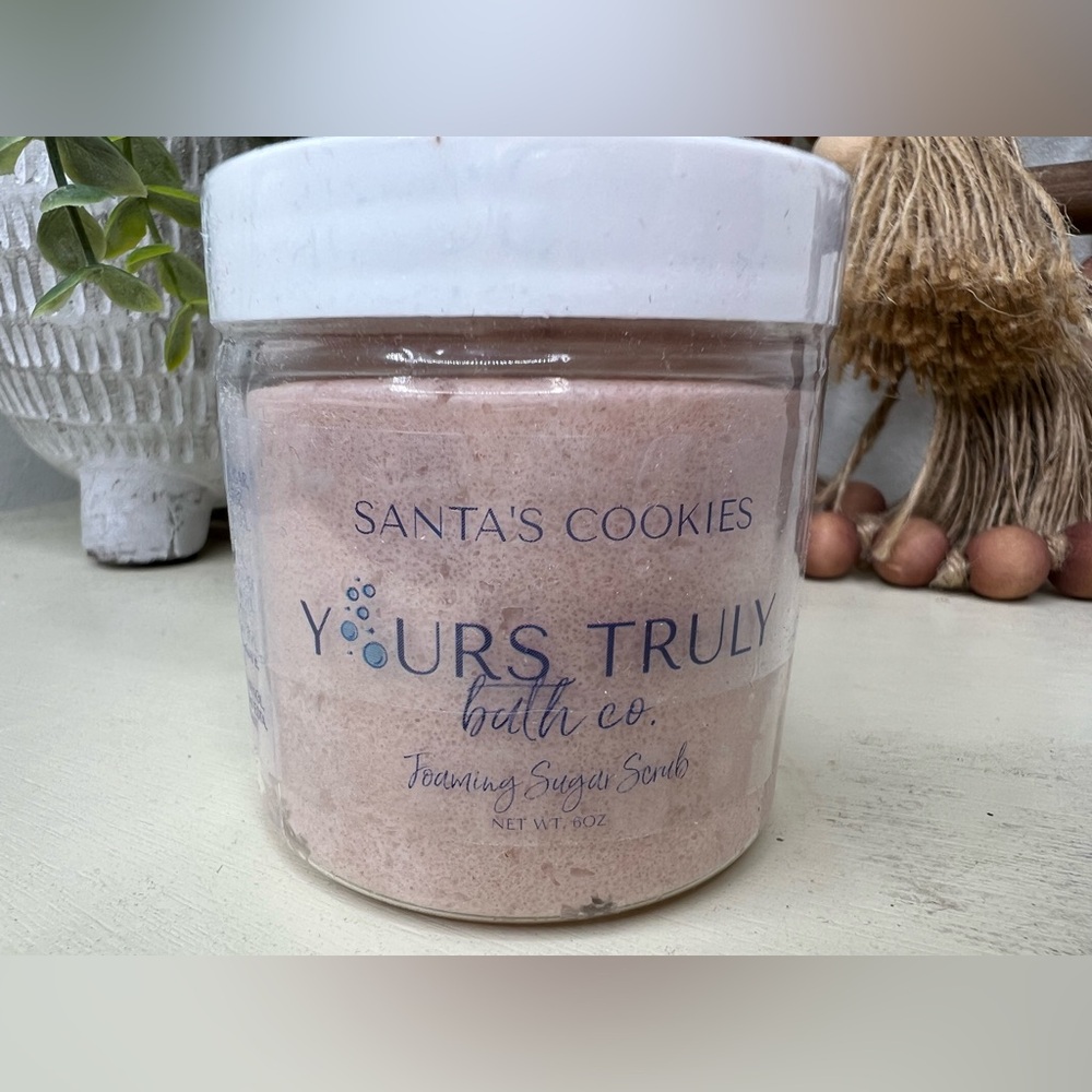 Brand New-Santa's Cookies Foaming Sugar Scrub